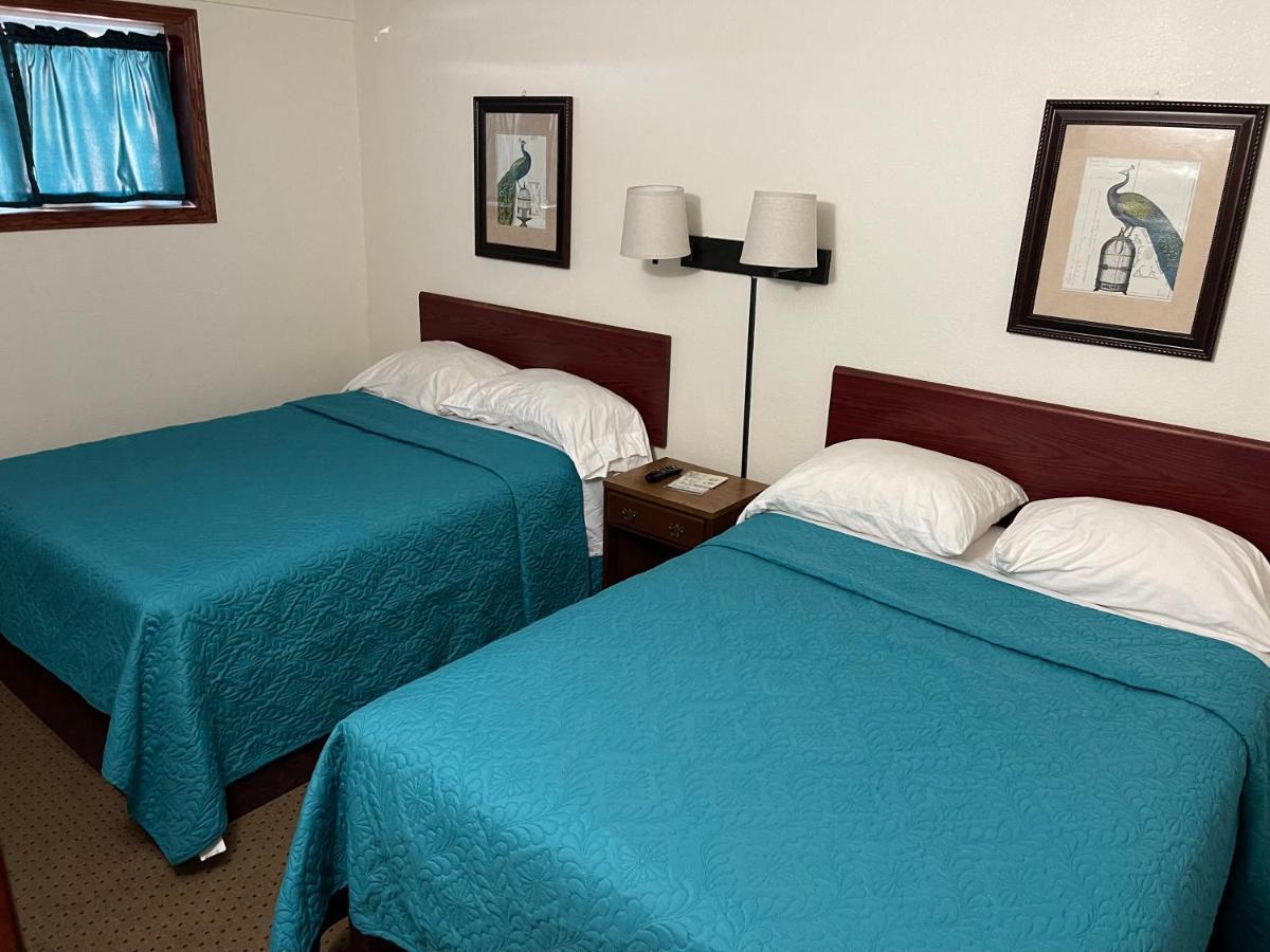 Highland Court Motel Fairmont Dış mekan fotoğraf